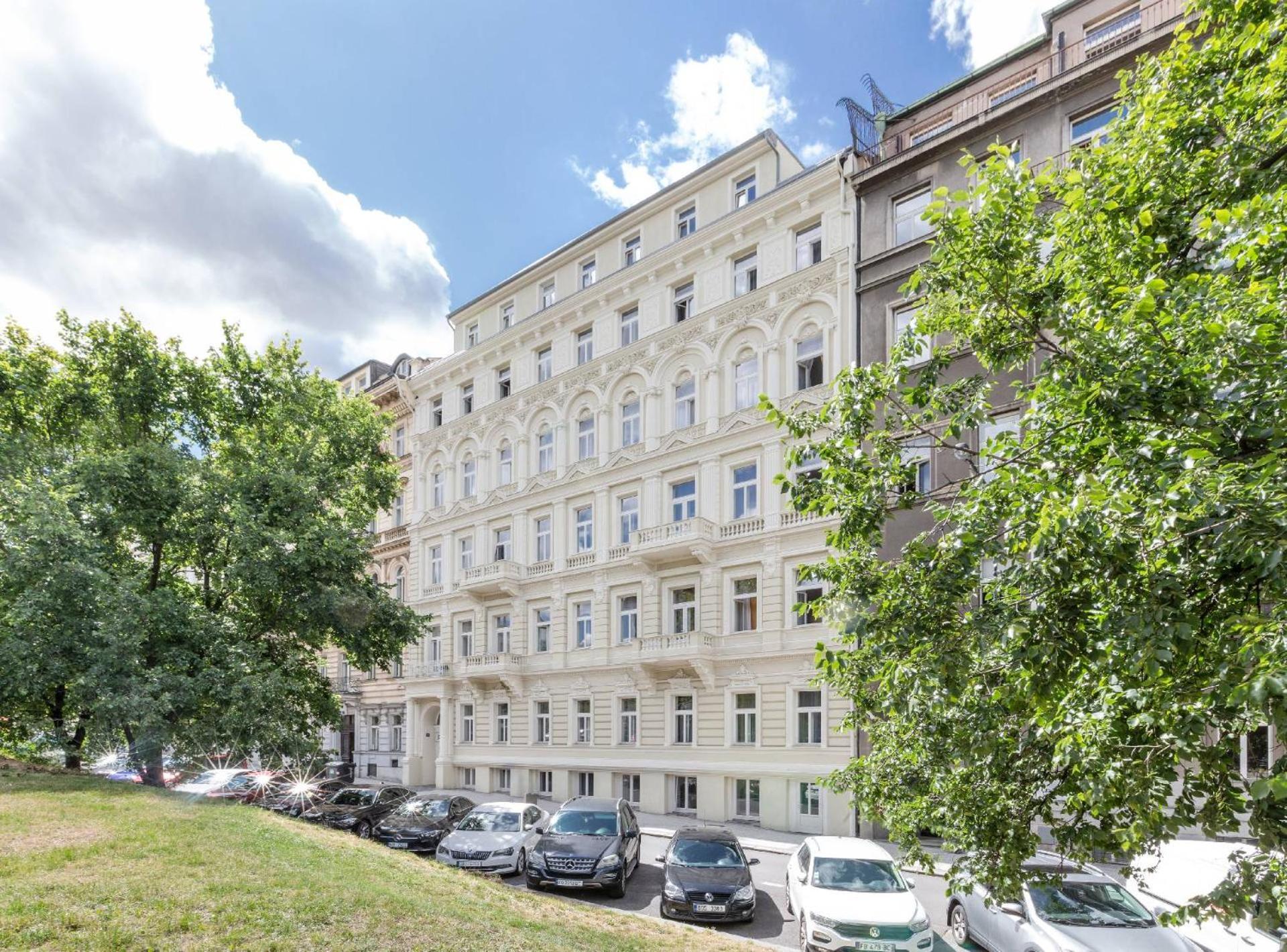 Turnkey I Wenceslas Square Apartments Прага Екстериор снимка