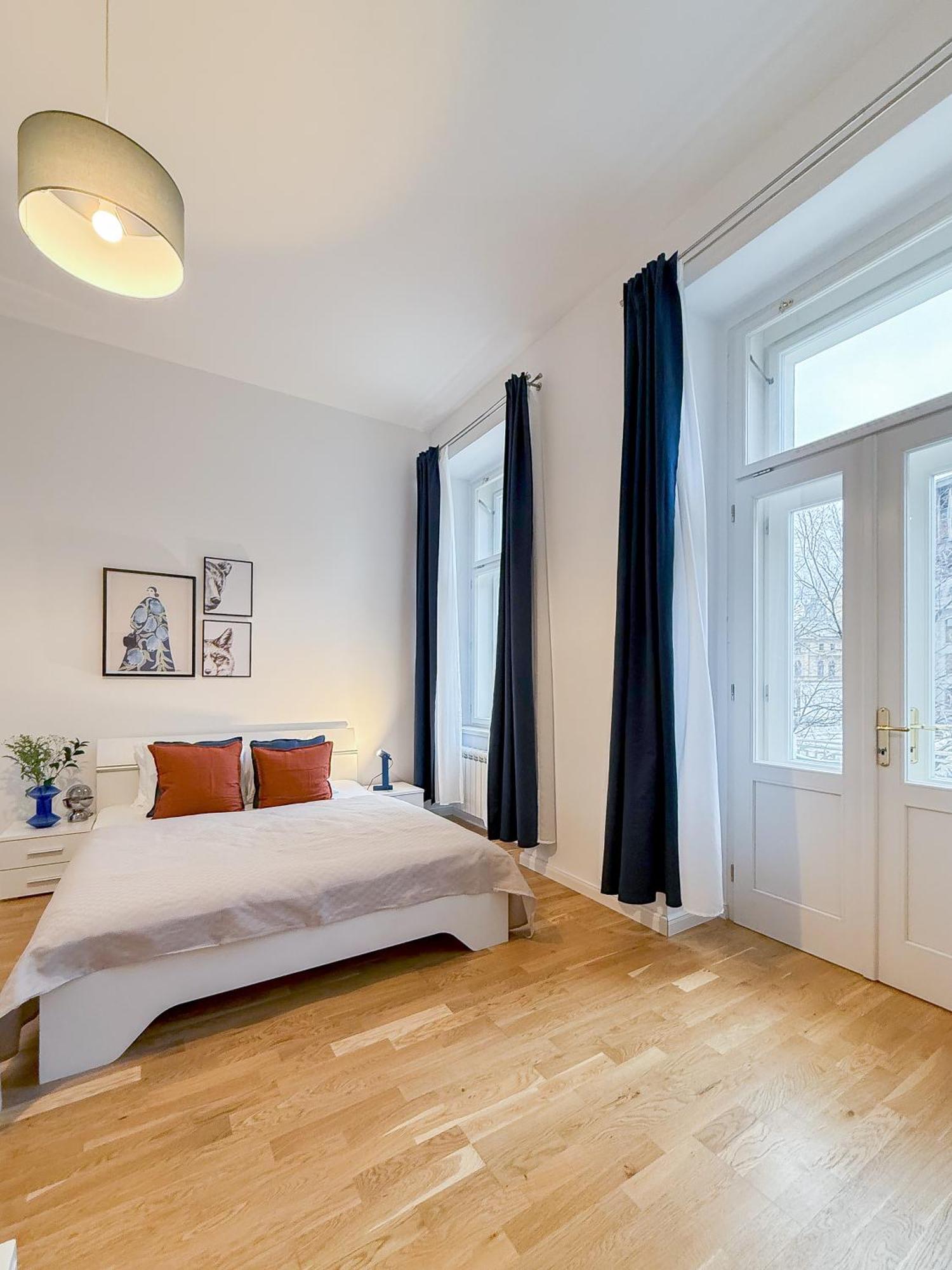 Turnkey I Wenceslas Square Apartments Прага Екстериор снимка